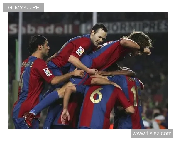 西甲焦点战:巴萨大战皇马 西甲焦点战:巴萨大战皇马