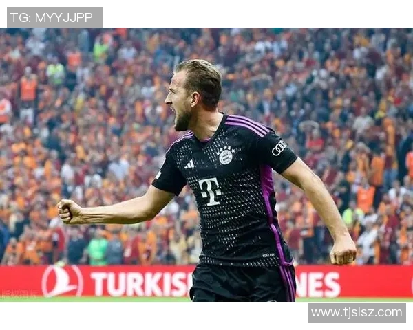 拜仁最新评分揭晓究竟是全队高光表现还是低迷状态引发热议 拜仁最新评分揭晓究竟是全队高光表现还是低迷状态引发热议